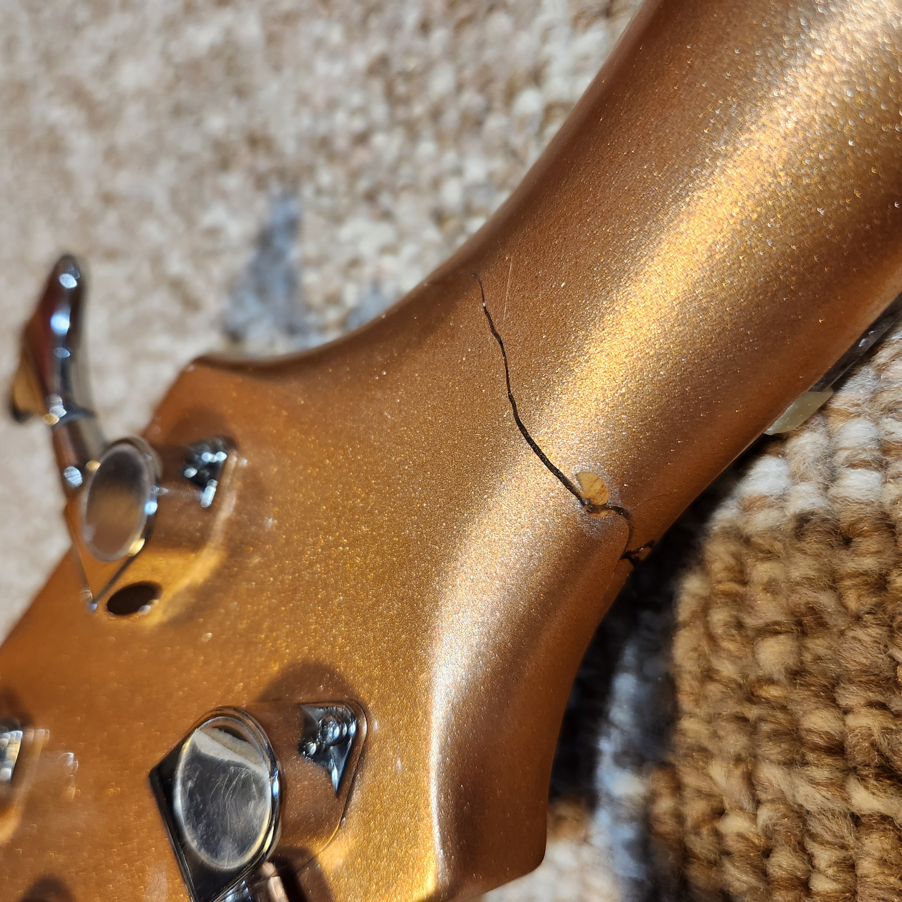 Headstock Repairs in Guelph, ON - Guelph Guitar Repair
